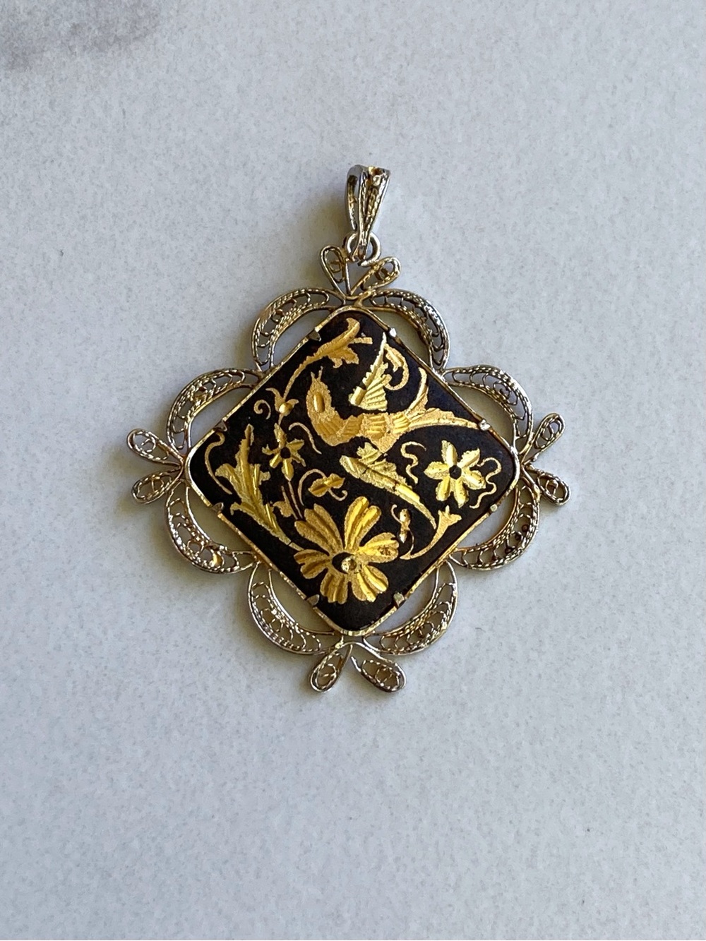 Vintage Spanish Damascene Pendant Filigree Toledo Bird Flower
